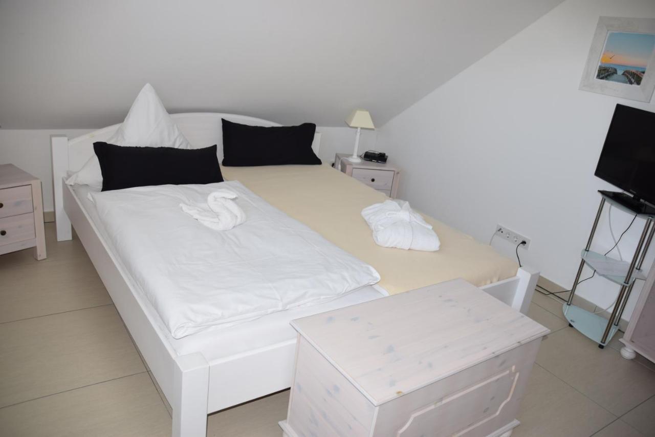 Wellness Appartements Ostfriesland Ihlowerfehn Eksteriør bilde